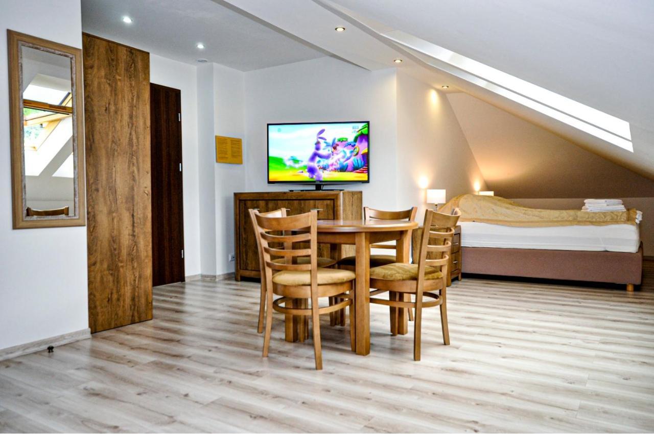 Apartamenty Sowiogorskie Pieszyce Exterior photo